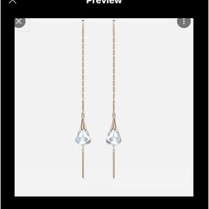 Swarovski chain earrings in rose gold.